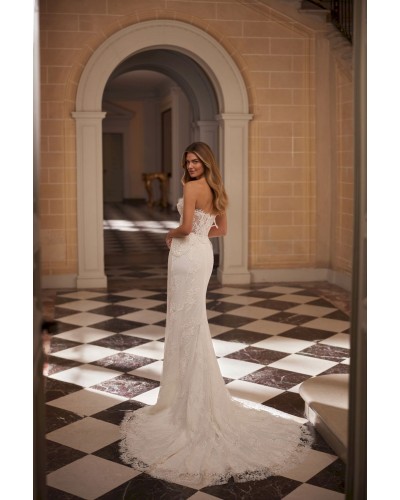 Abito da sposa linea Luxury VESTIRA