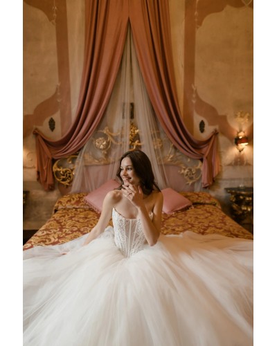 Abito da sposa linea Luxury LUNA
