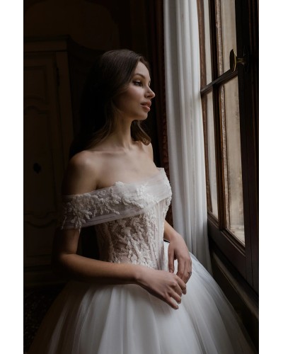 Abito da sposa linea Luxury LUNA