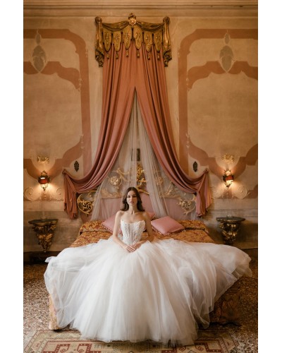 Abito da sposa linea Luxury LUNA